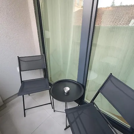 Cozy In Debar Malo! Apartment *